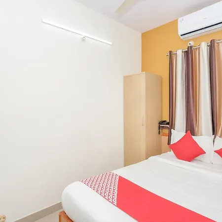 Oyo 15016 Hotel City Plaza